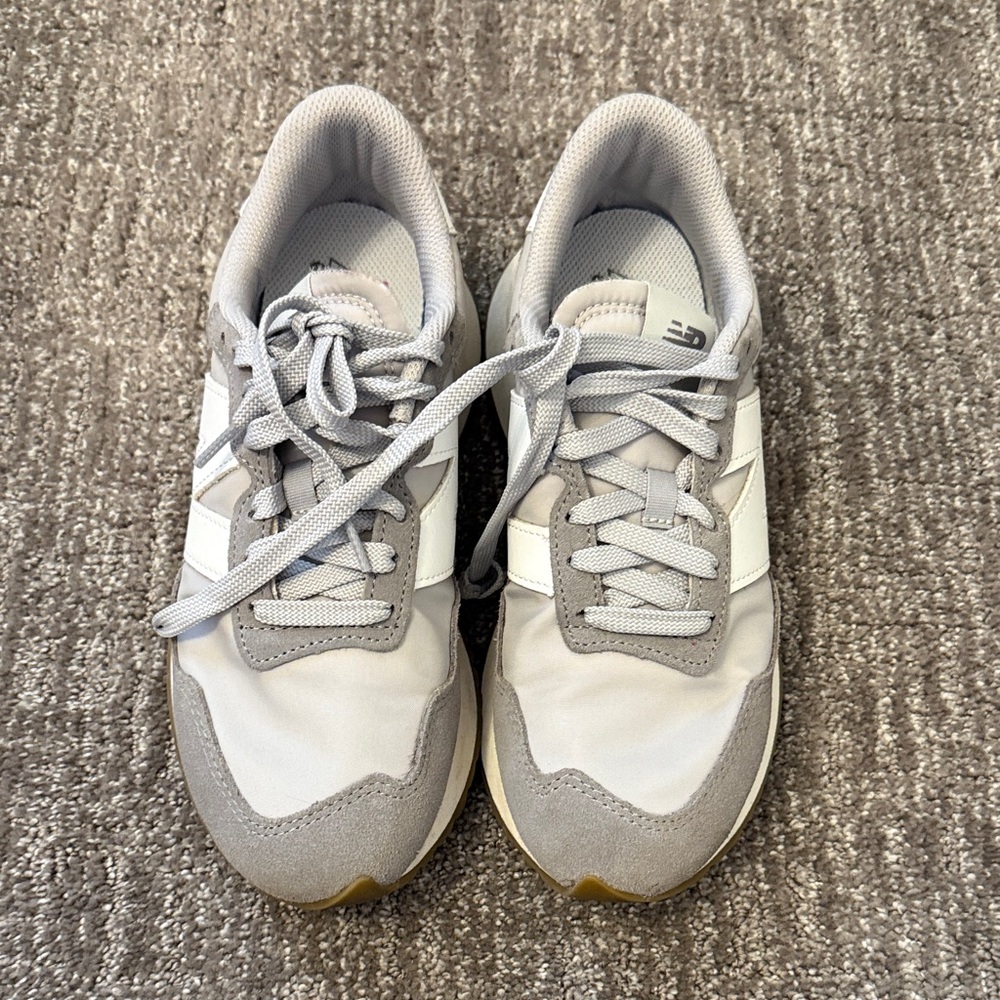 New Balance Classic Gray and White Shoes - Picture 2 of 5